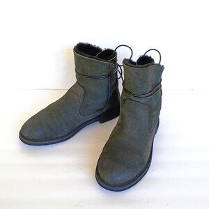 UGG AUSTRALIA NAIYAH BLACK WOMEN WOOL BOOTS SIZE 9.5